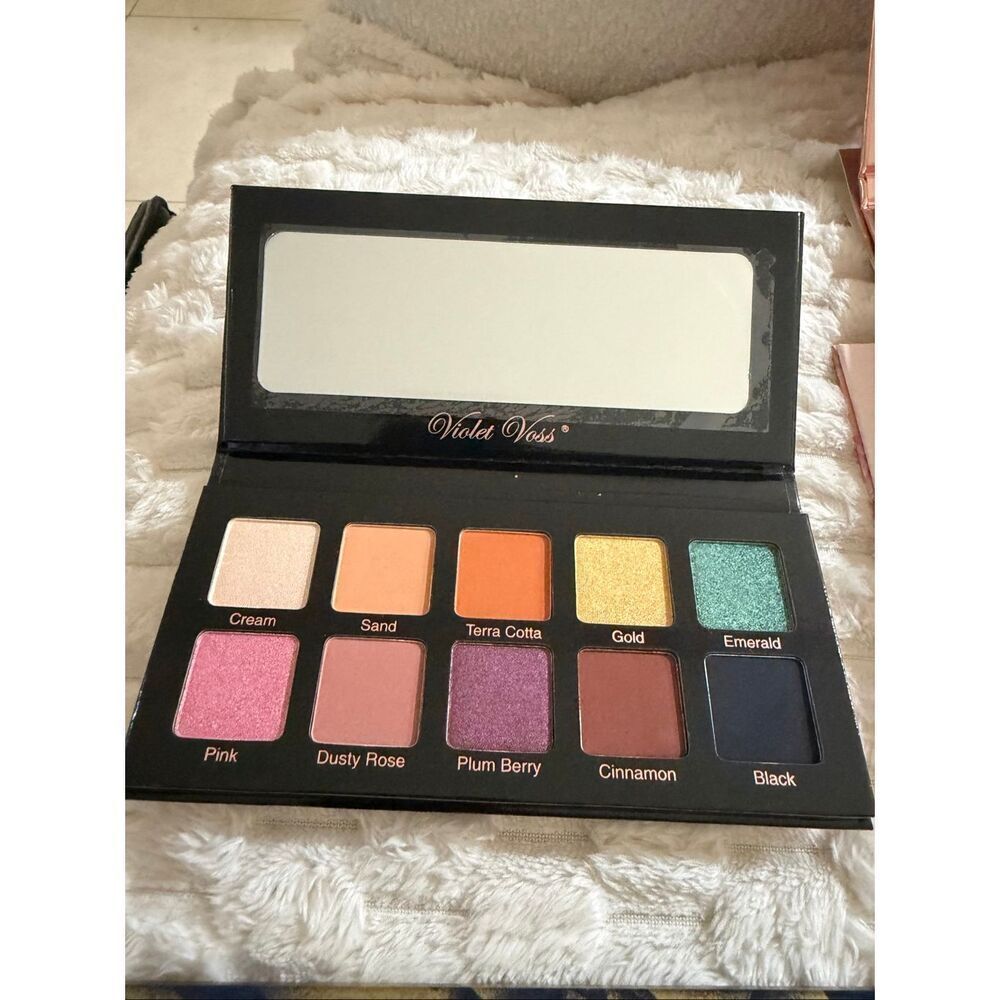 10 PALETTE MAKEUP BUNDLE - Picture 5 of 13